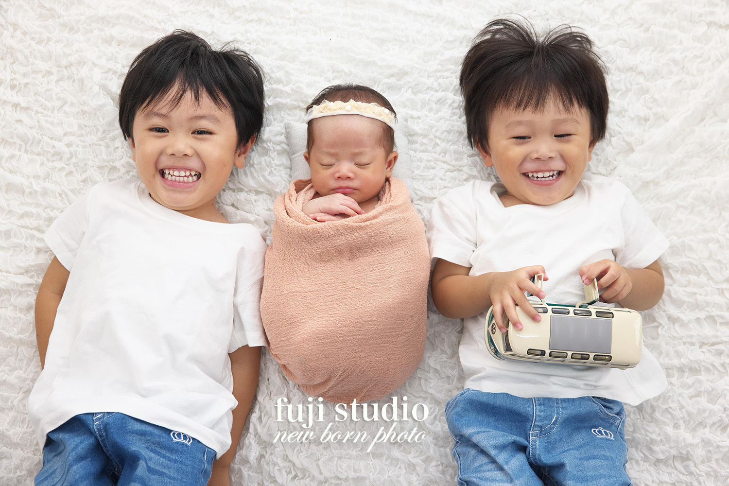 お宮参りできょうだいの服装はどうする？選び方やポイントをチェックスタジオマリオ