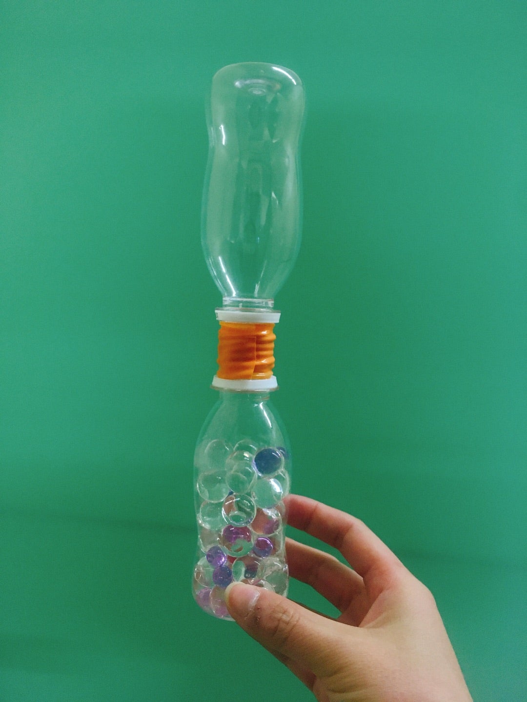 保冷剤でちっちゃなスノードーム作り – おもしろ！ふしぎ？実験隊