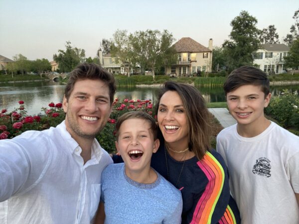 投げること以外すべて右利き 広島・マクブルームが胸に秘める“闘う気持ち”文春オンライン