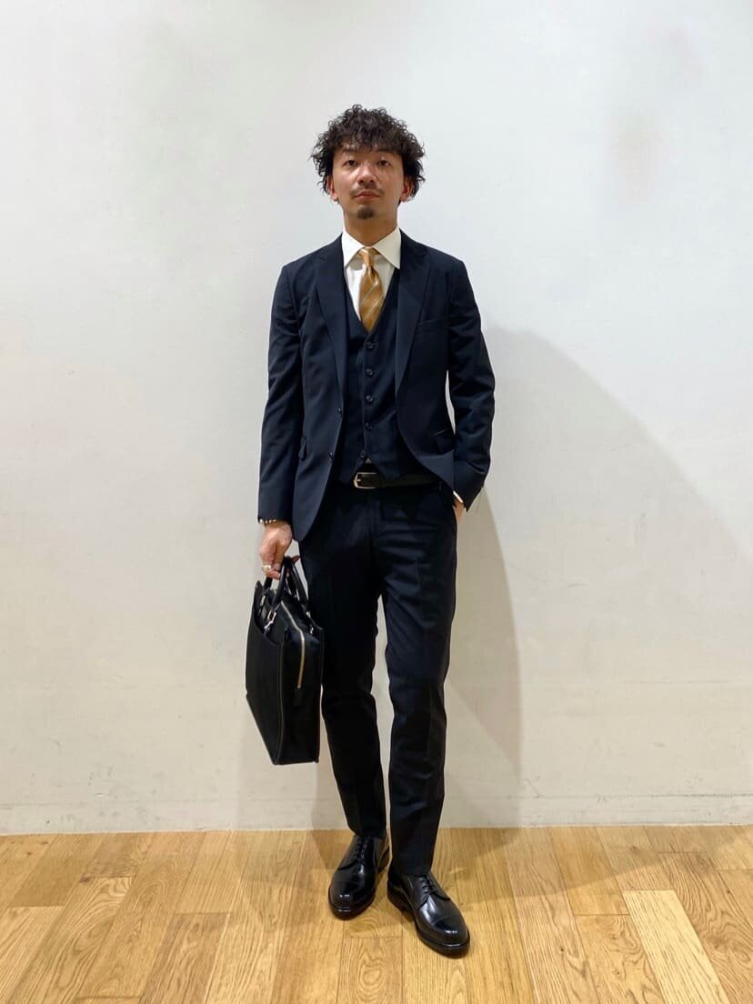 入園式・入学式のパパの服装はスーツがいい？スーツを着こなすコツとおすすめのパパコーデ10選 - UAコラム UA COLUMNSユナイテッドアローズ公式通販 – UNITED ARROWS ONLINE