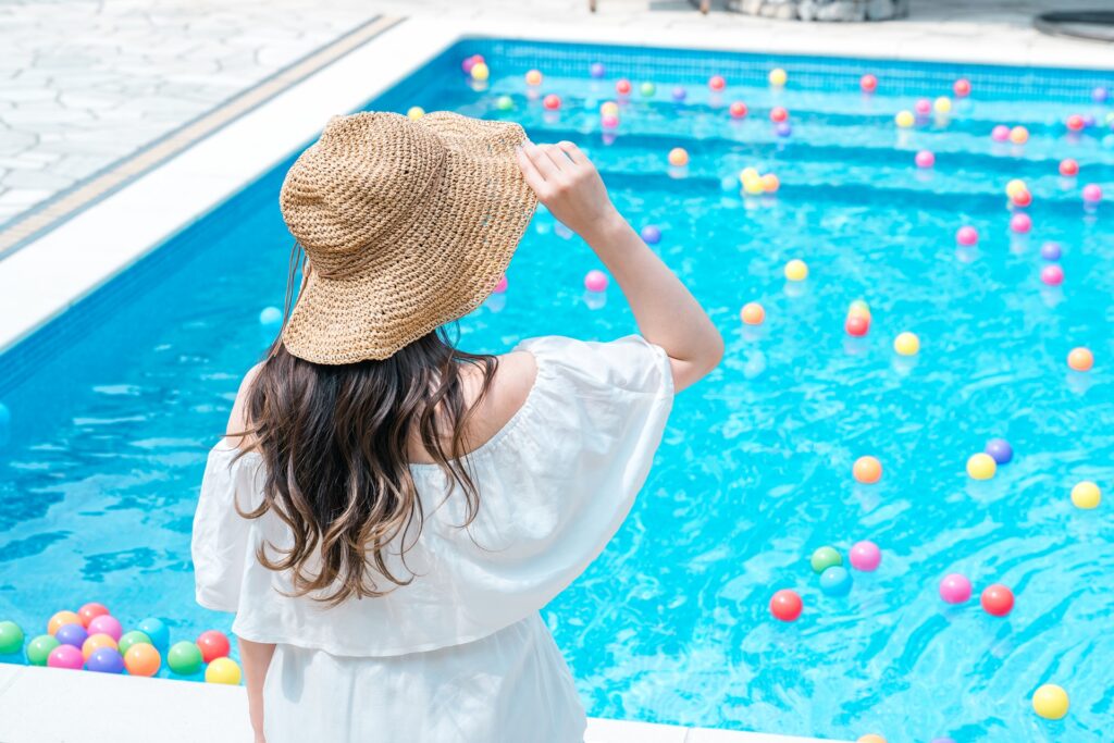 プールのある結婚式場でトライしたい！可愛い装飾・演出アイディア15選