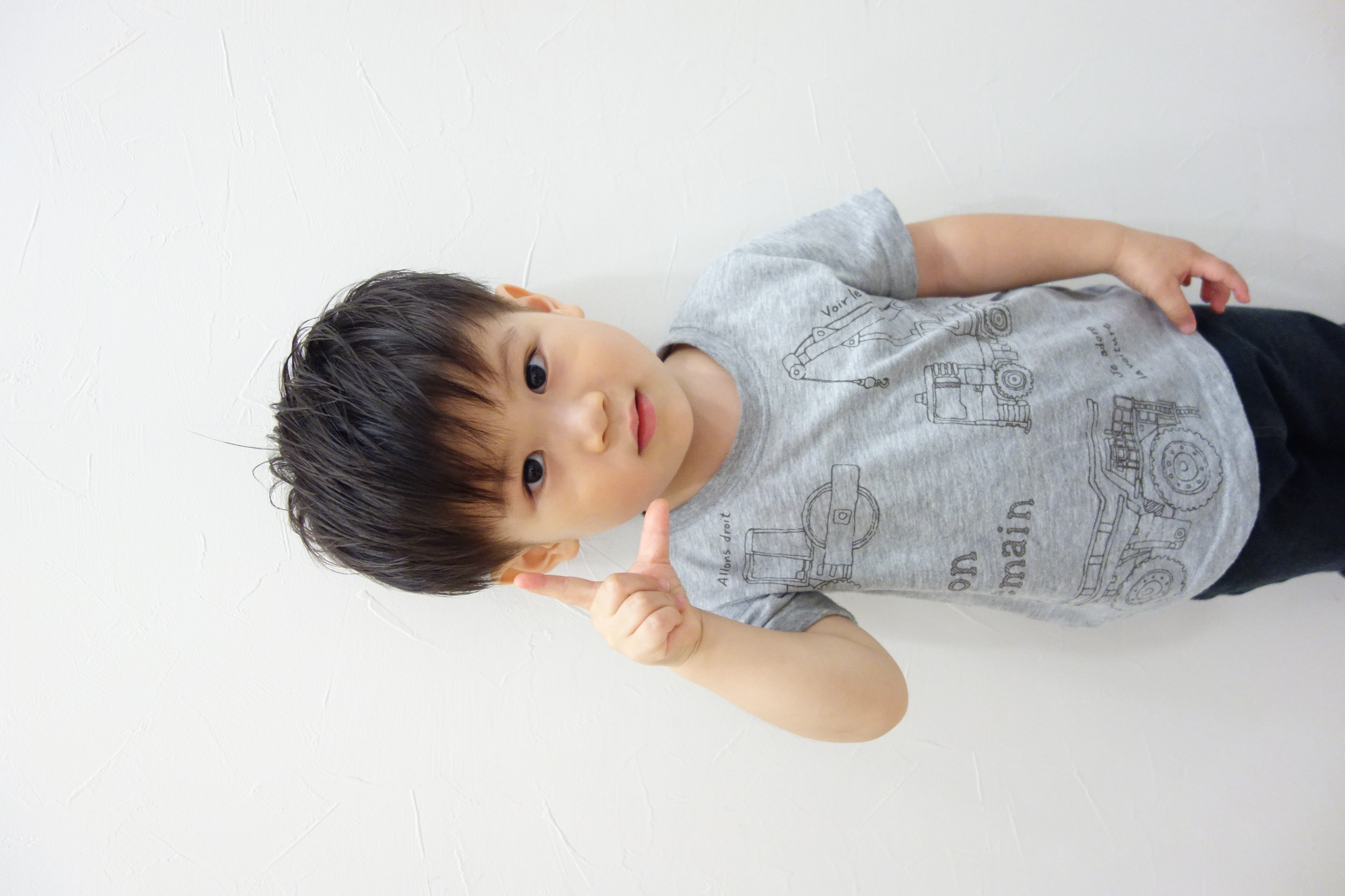 小学1年 男の子 髪型 ツーブロックTikTok