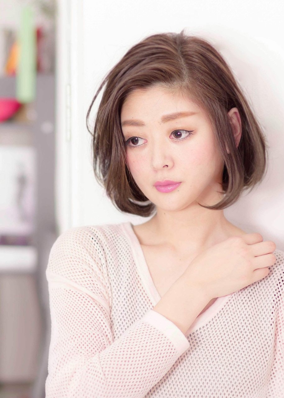 最新 「大人っぽい髪型」ショート～ロングまで27選！簡単アレンジも紹介 - CanCam.jp キャンキャン