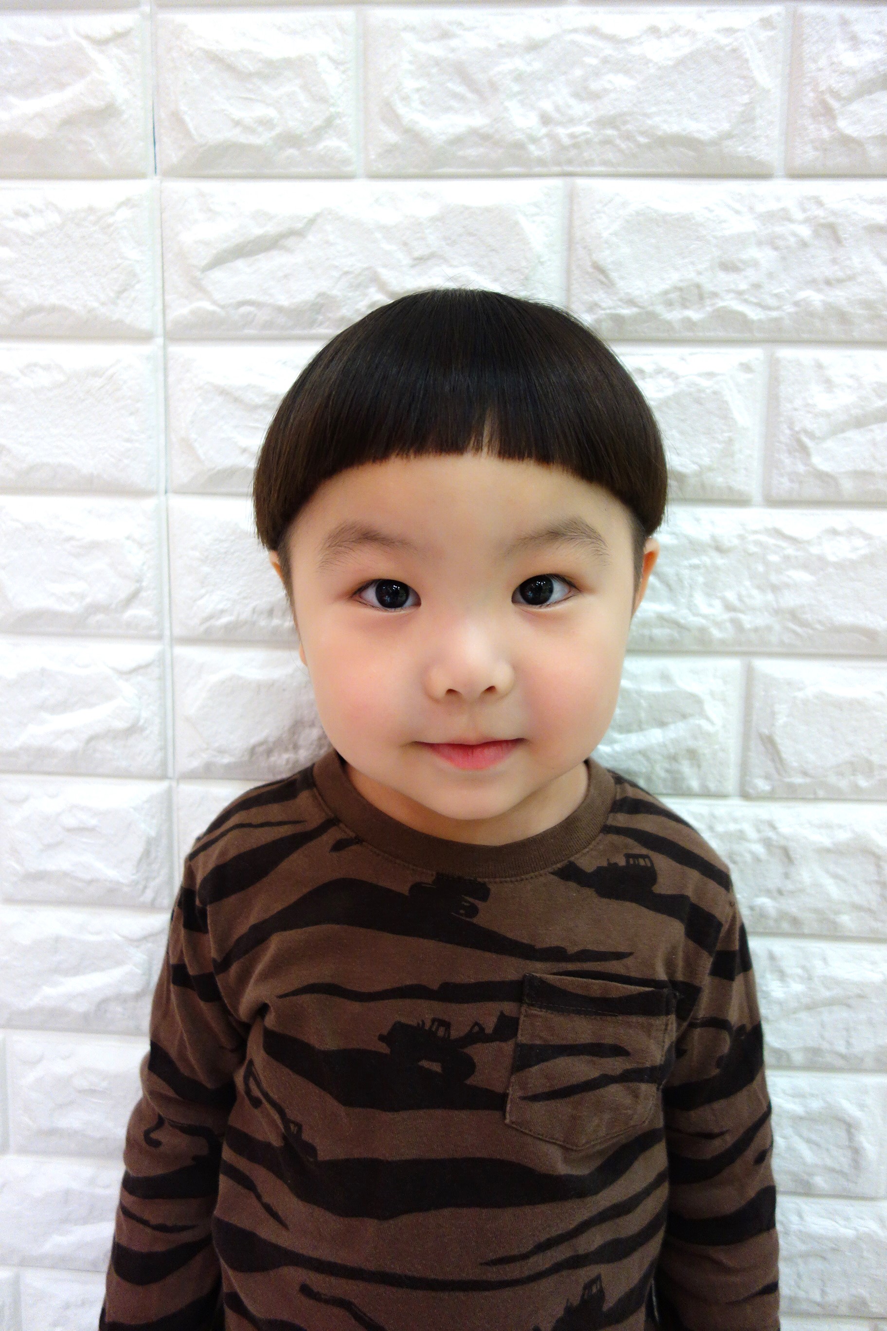 ２歳３歳男の子ママが自宅で子供ヘアカット！おすすめはパナソニックのバリカンER-GF81。ツーブロックもいける。 - おとくりっぷ