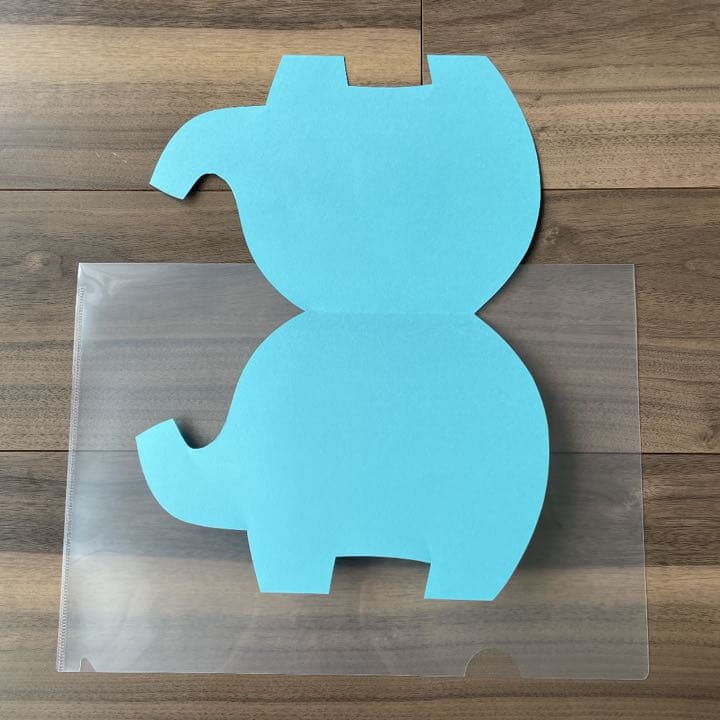 🧸 ． あけましておめでとうございます🐉 今年もよろしくお願いいたします🤍🤍 動物ちゃんたちの メッセージカードを作りました✂️おにぎりや卵焼き、トマトなど お弁当のメッセージカードです🍙保育園 保育士 幼稚園幼稚園教諭 福祉施設小児科 壁面飾り art