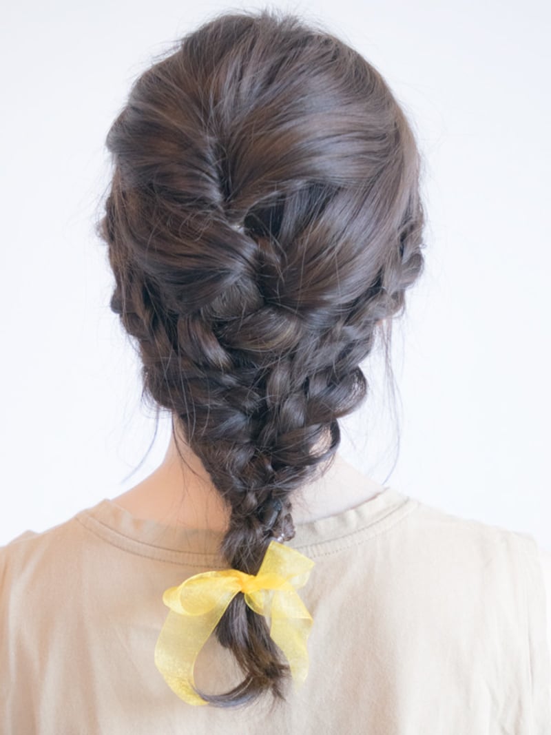 ボブ ニュアンス三つ編みのお呼ばれハーフアップアレンジ - HAPiCO