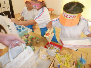 いらっしゃいませ～ - 愛隣幼稚園ブログ