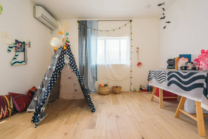 子供が喜ぶ秘密基地！簡単手作りティピー＆テントでお部屋をかわいくキナリノ