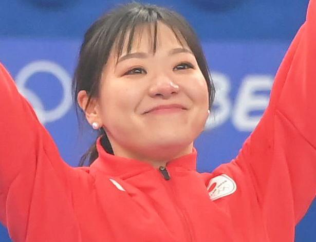 ◇吉田知那美、おめかしして夫との写真 写真 ：中日スポーツ・東京中日スポーツ