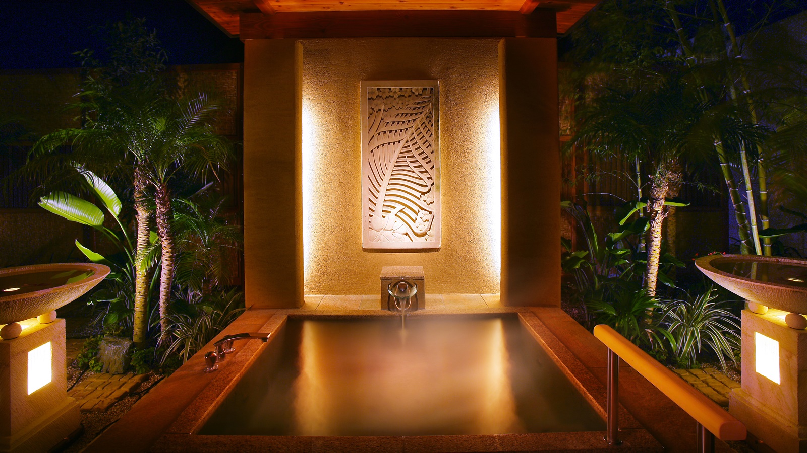 別邸 ラ・松廬＞限定5邸の完全プライベート空間鴨川温泉旅色