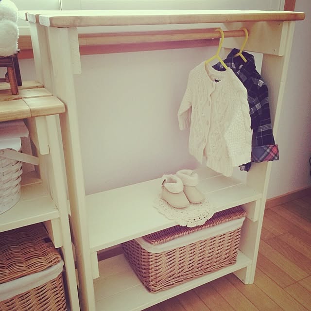 予算3000円台 子どもも使えるハンガーラック、DIY実例！ 賃貸OKのやり方は？ 2024 02 14 17:00 サイゾーウーマン