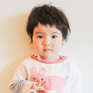 ヘアカットキッズヘアハンサムショート女の子ショートショートヘアショートカット女の子女の子ヘア女の子髪型子どもの髪型チョッキンズキッズ専用サロンキッズカットママリ女の子ママかわいいおしゃれ