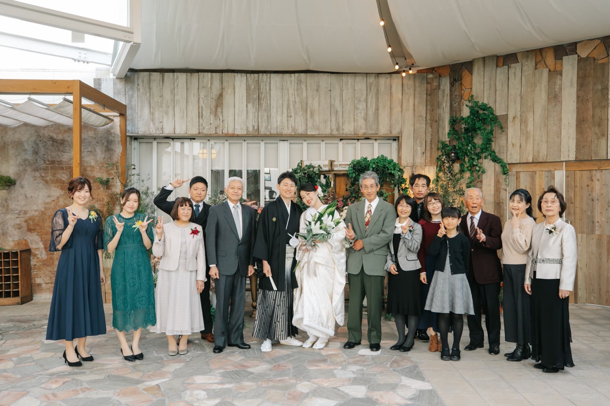 お手軽×クール♪新郎用カジュアル衣装を一から揃える着こなしガイドバリ島リゾートウェディングバリ島撮影会社ムーンライズエンターテイメント