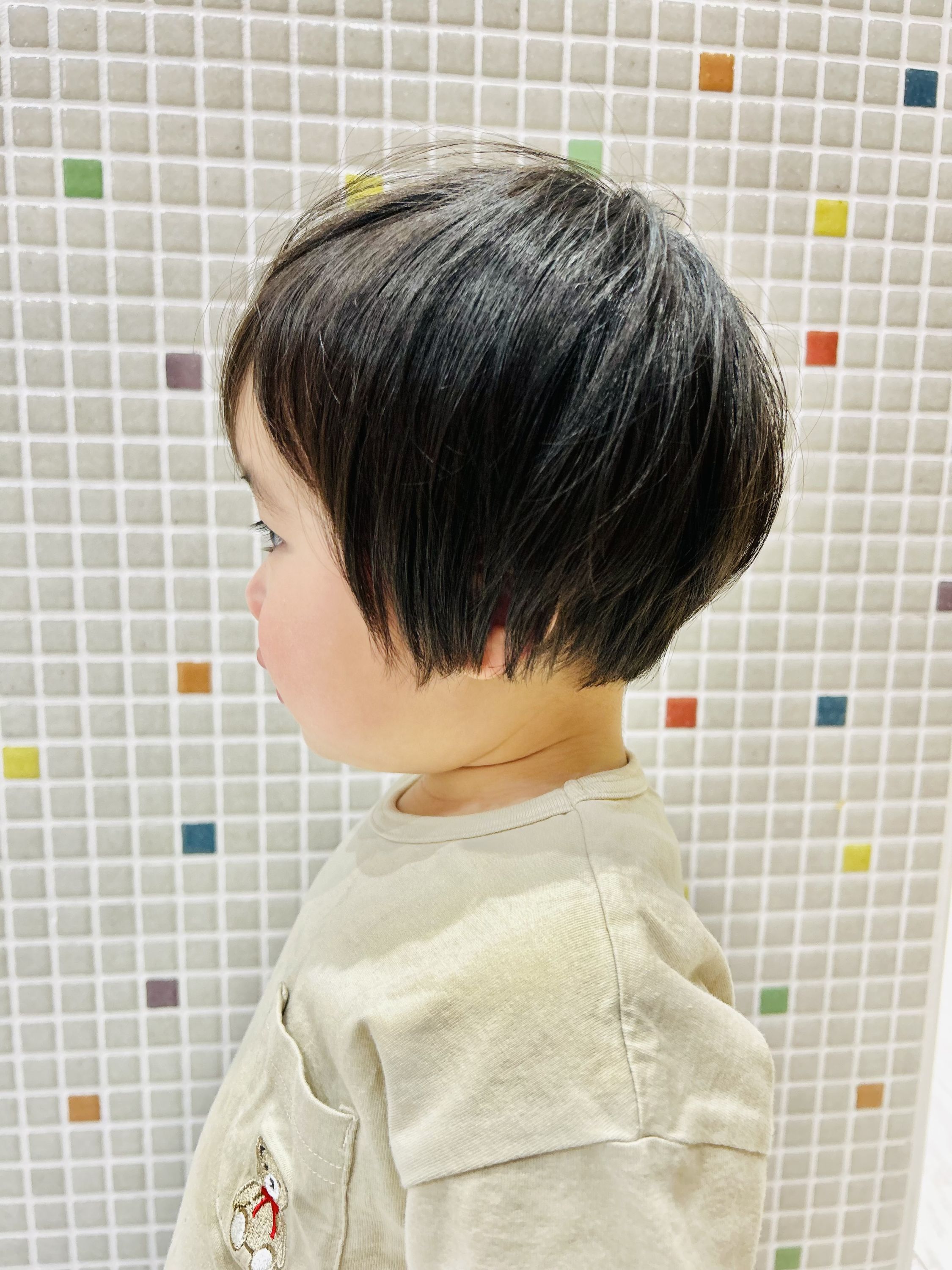 髪型チェンジでおしゃれキッズに変身！男の子におすすめのショートヘアスタイル集ホットペッパービューティーマガジン