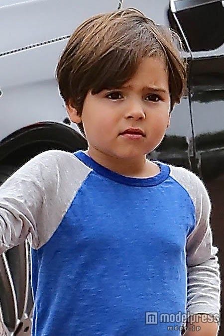 離婚しても家族は家族！ ミランダ・カー、息子の誕生日を元夫オーランド・ブルームとお祝い 海外ドラマ＆セレブニュース TVグルーヴ モバイル版