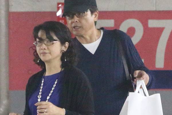 百恵ちゃん」のアイデア 8 件百恵, 結婚式 芸能人, 山口百恵