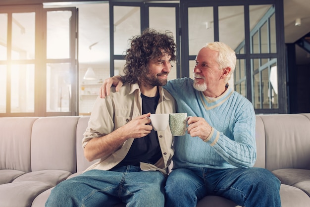 ギー・コルノーと「男性心理学 父親と息子 」