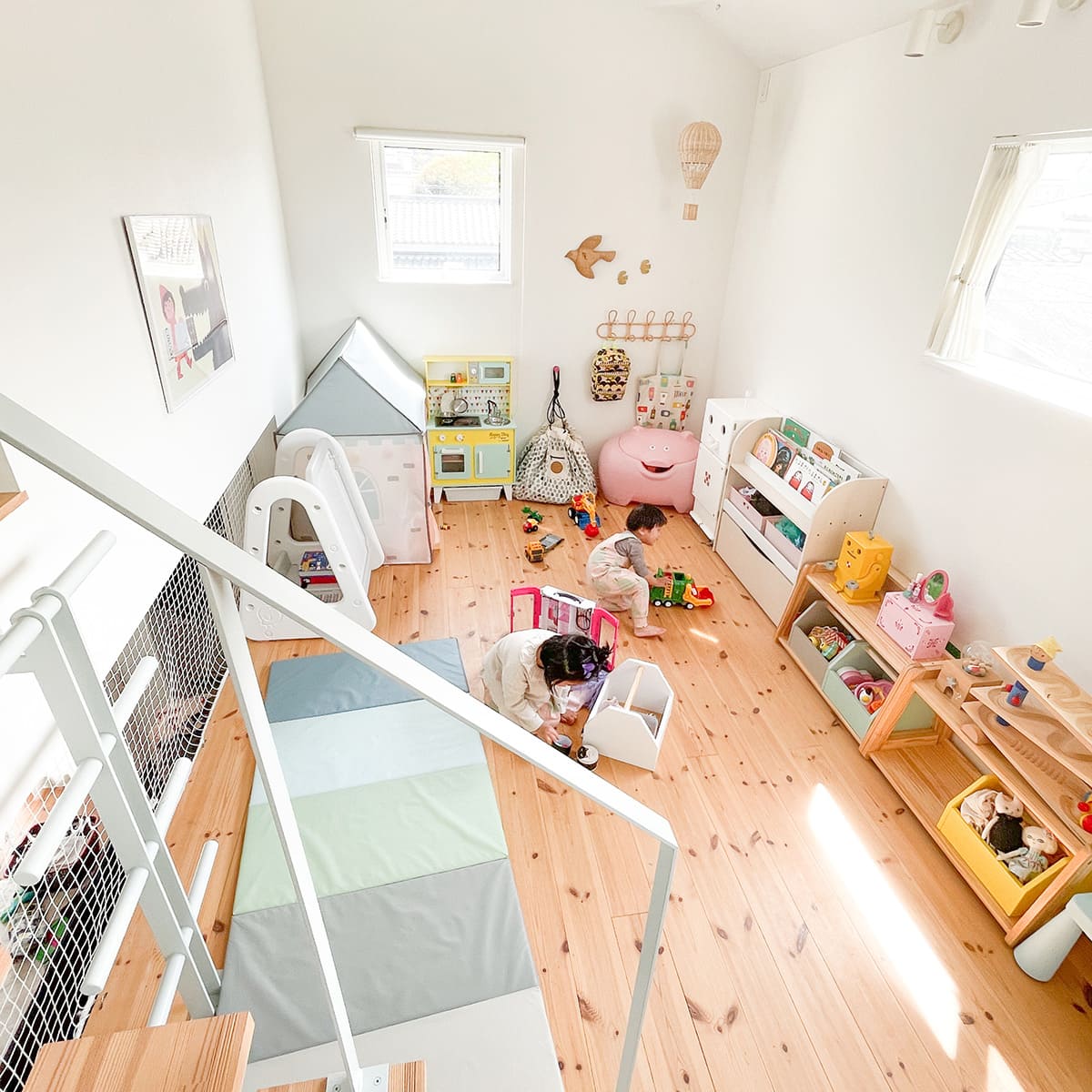 子育て中は部屋が散らかるのは当然 イライラしないための方法とは？しのブログ