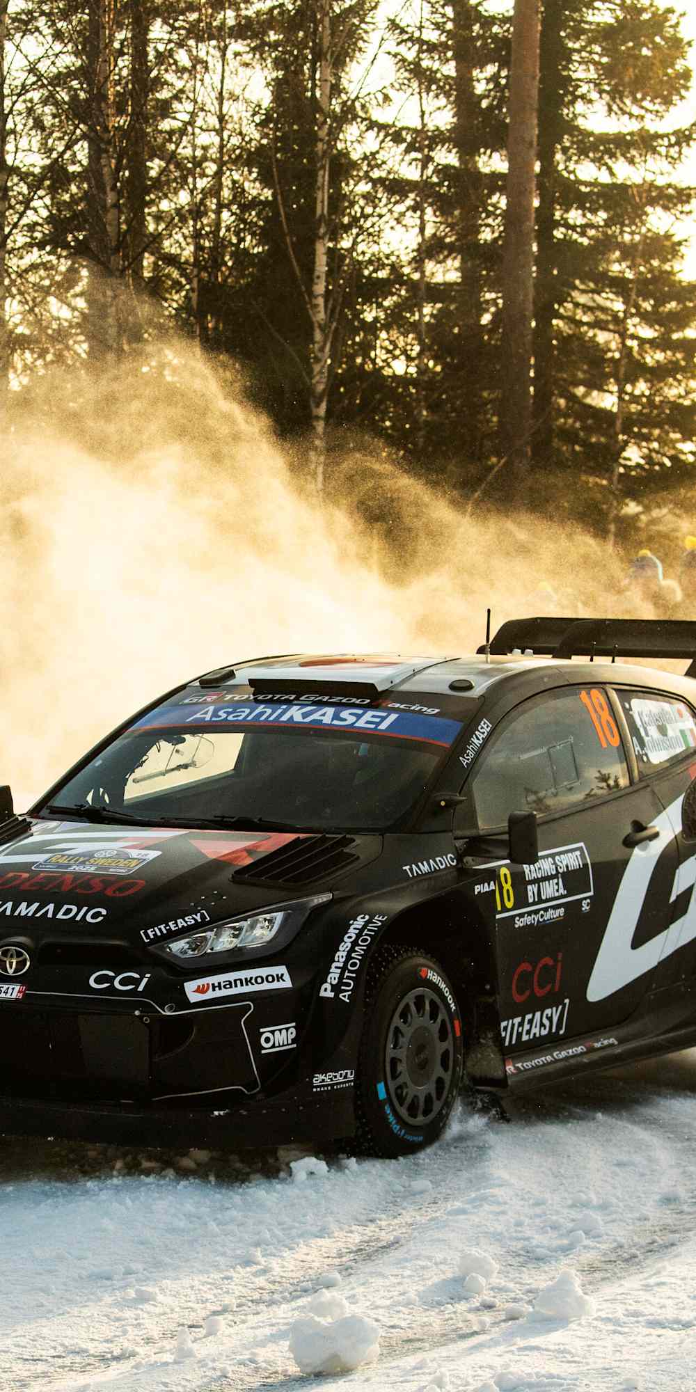 KazuoShimizu_rallyjapan_katsuta_03 画像清水和夫が、WRCドライバー勝田貴元の父、勝田範彦に「親子3代ラリースト」インタビュー WRCラリー・ジャパン2022clicccar.com