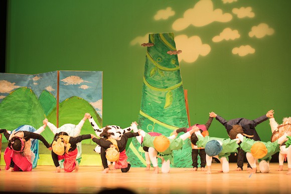 キッズダンスフェスin 若松, かわいいにゃんこアイドル達, ドキドキ💓のトップバッター, めちゃカワでした😍💓💓,ダンスイベント発表会かわいいだけじゃだめですか子供の成長幼稚園保育園中学生小学生女の子キッズダンスダンス遠賀キッズダンス黒崎ダンス苅田キッズダンス行橋ダンススクール体験ママママ大好きアイドルジャズダンス