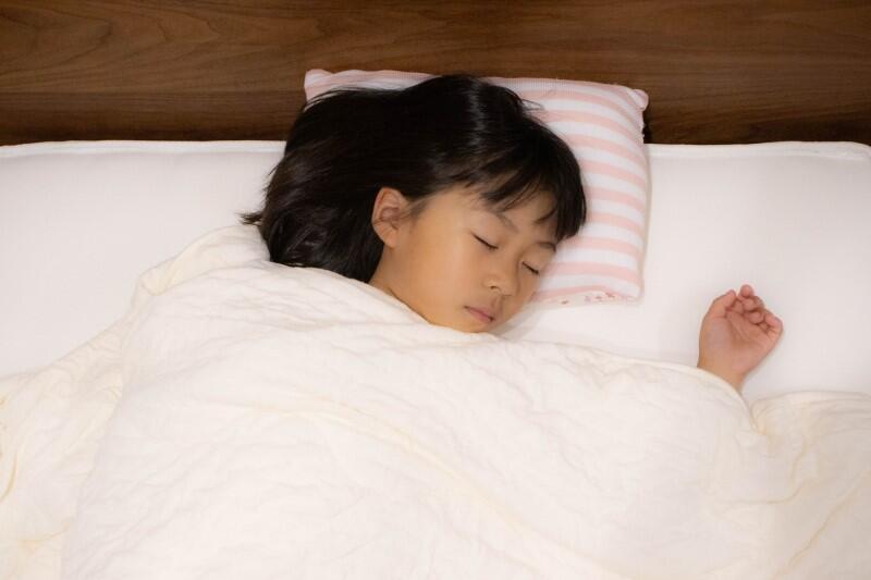 子ども部屋での一人寝はいつから？迷いがちなベッド選びのコツ3つ特集記事 -おしゃれなインテリア家具ショップCCmart7特集記事-おしゃれなインテリア家具ショップCCmart7
