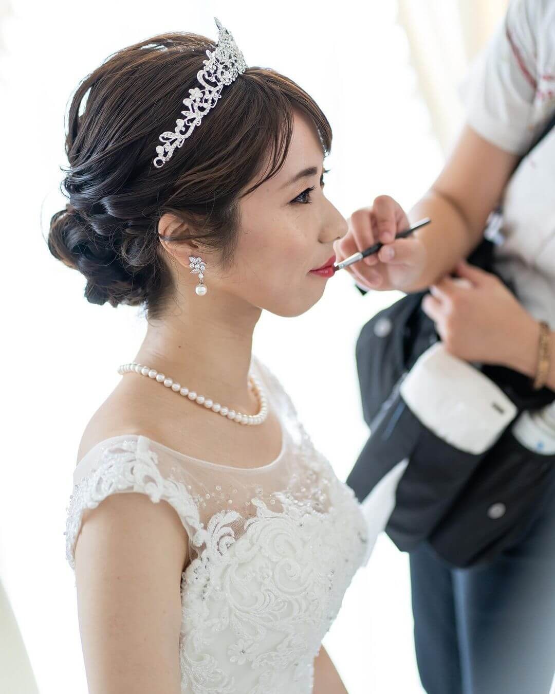 花嫁の髪型 シニヨン 前髪・和装などアレンジ画像13選