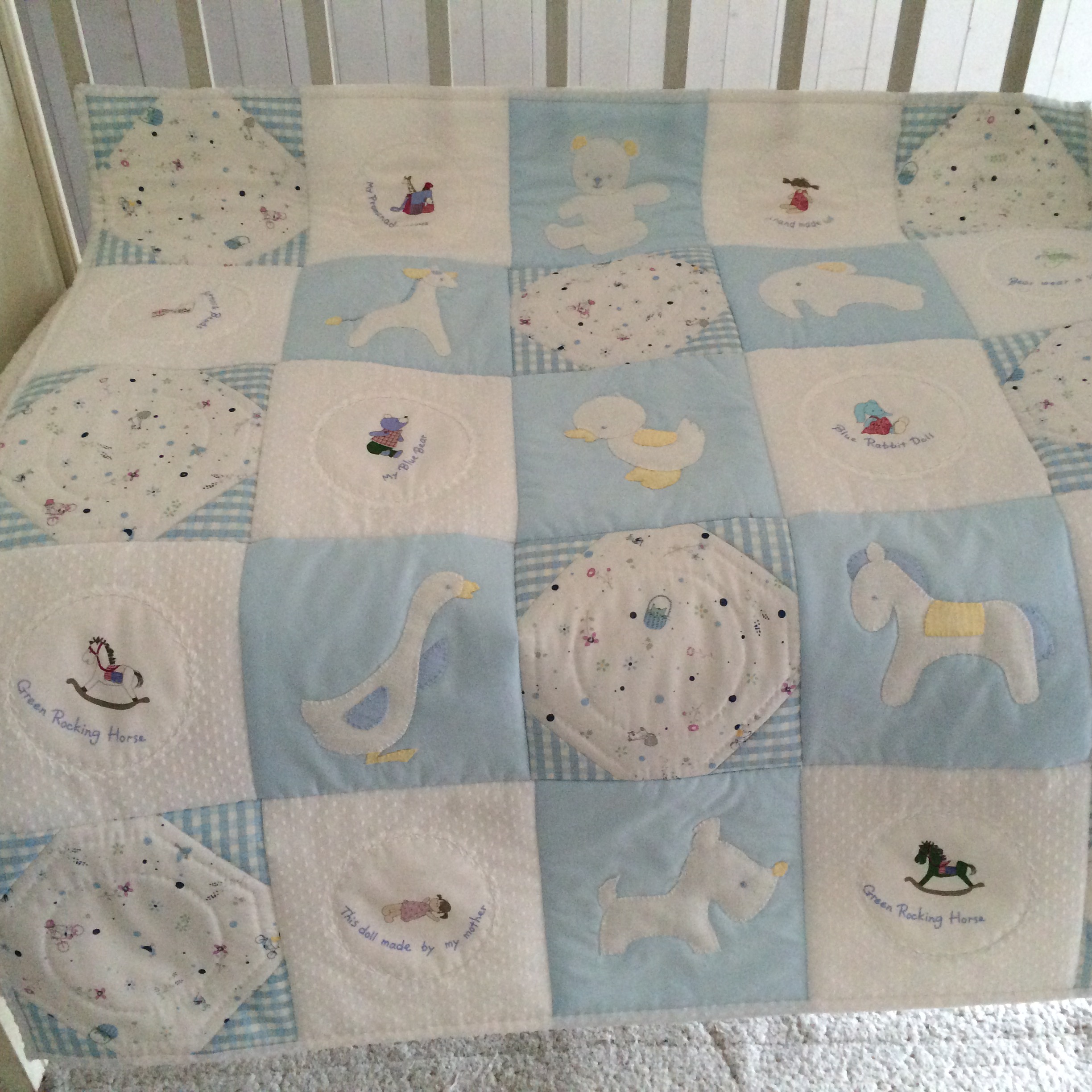 鹿革 ファーストシューズ 12cm 手作りキット ベビーシューズ ハンドメイド 出産祝い 記念品 贈り物 ギフト プレゼントF-shoseEZO SHIKA & LIFE -えぞ鹿&ライフ