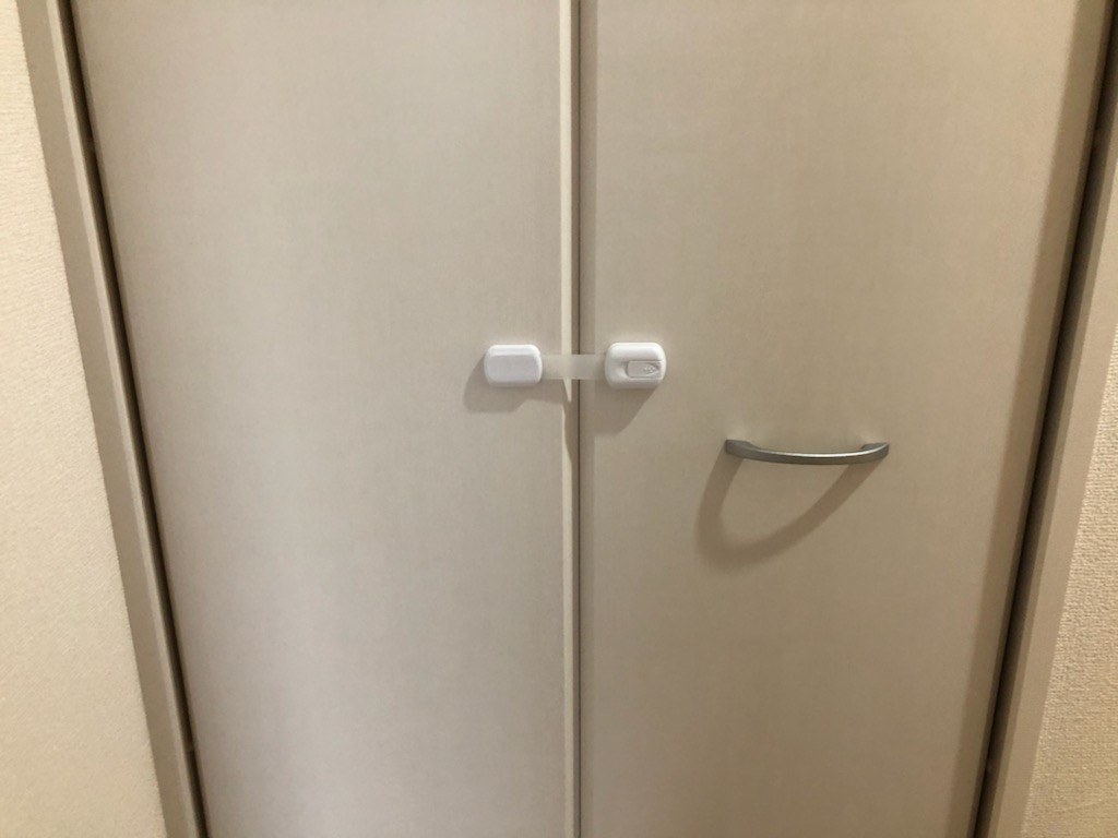 スペースが限られても大丈夫。乳幼児服の収納アイデアキナリノ