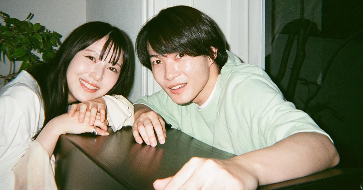 神木隆之介、杉咲花の家族に”結婚の挨拶”！？ニューニュー語を駆使した掛け合いが面白い「クラフトボス ミルキープレッソ」新TVCM公開