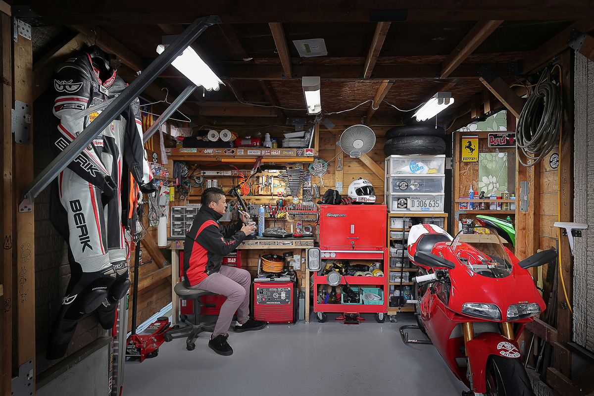 神奈川 大人の秘密基地的なバイクガレージ！│ロケ地検索ロケフィット