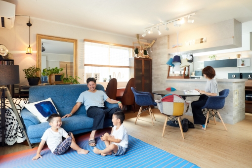 子供がいるリビングに取り入れたい♪おしゃれで実用的なアイデア7選COVEARTH MAGAZINE