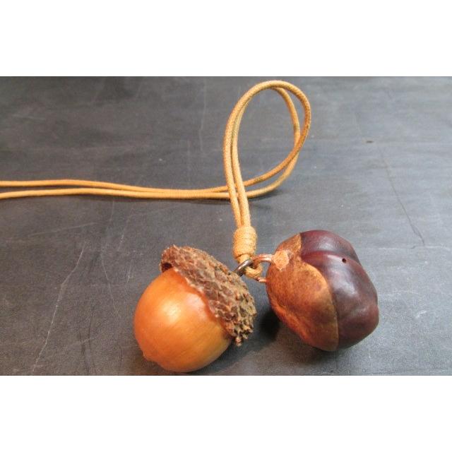 しゃらしゃらネックレス〜揺れる飾りがポイント♪手作りアクセサリー〜保育と遊びのプラットフォーム ほいくる