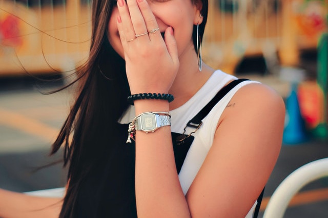 男性から「可愛い」と言われたらどう返すのが正解？可愛い反応5選と男性心理・NG対応も紹介！Anny アニー