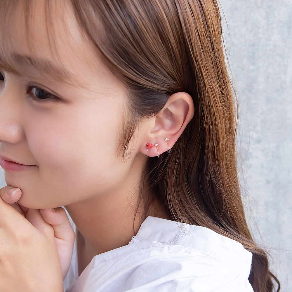 イヤリング 可愛い 小学生 グミベア イヤリング 子供用 お揃い ビビットカラー ビタミンカラー キッズ 簡単 アクセサリー 流行 ノンホールかわいい おしゃれ 人気 シンプル 誕生日 プレゼント プチギフト 子共 子ども用 お誕生日 おすすめ お誕生日 発表会 パーティー