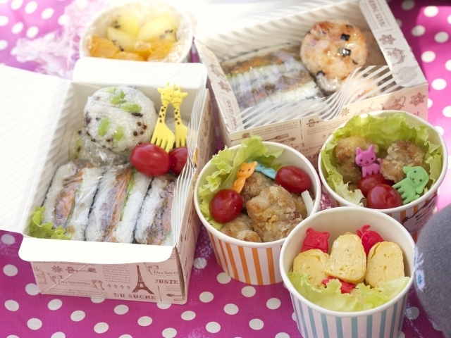 遠足のお弁当レシピ29選！簡単に作れる・食べやすい人気メニューを紹介HugKum はぐくむ