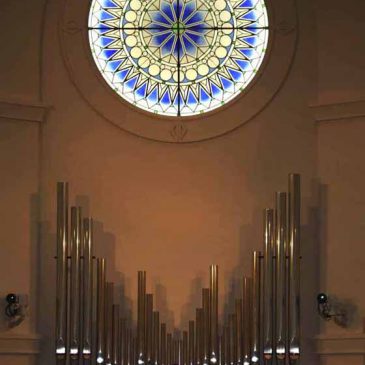 本物の教会で、フォトウェディング - ローズガーデンクライスト教会 公式 北海道札幌の結婚式場