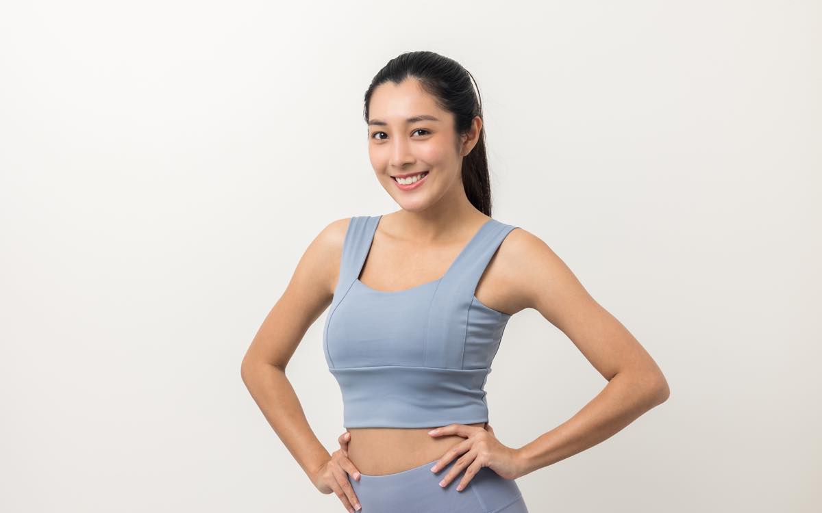 彼氏が腰に手を回す瞬間の心理とは？男性の本音を徹底解説