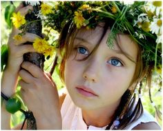 外国人 子供 可愛い女の子 青い目TikTok