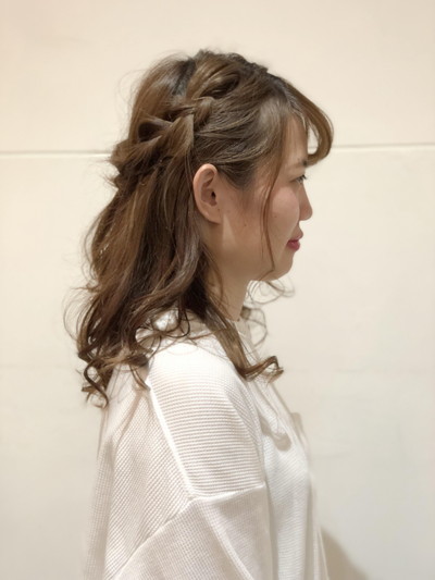 卒園式・卒業式 ママ＆女の子の髪型・簡単ヘアアレンジ入園式・入学式 もプラスサイズ 大きいサイズ の女性のためのライフスタイルマガジンcolorear コロレア