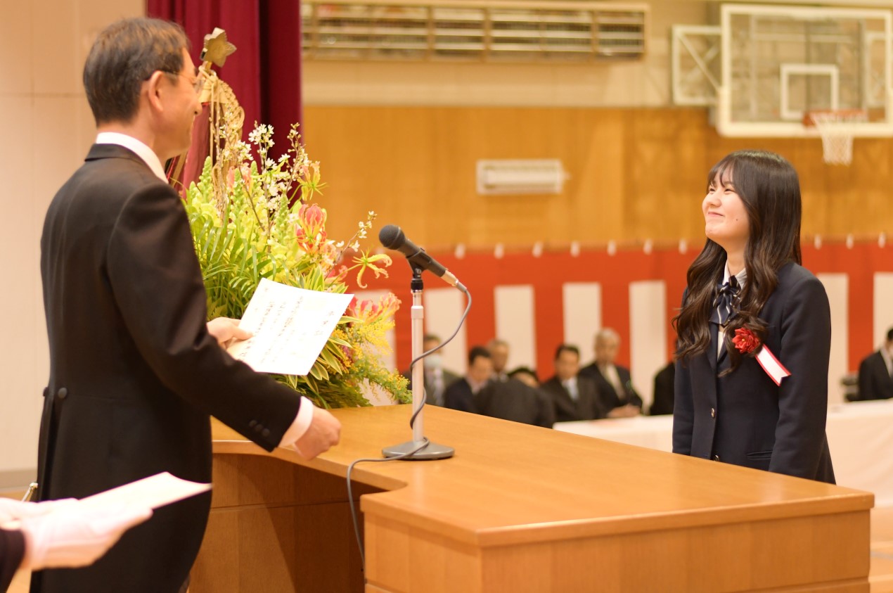 佐賀キャンパス卒業式！ 涙って止まらないことがあるですね2021 03 24 キャンパスブログ佐賀県 佐賀キャンパスおおぞら高等学院 -おおぞら高校
