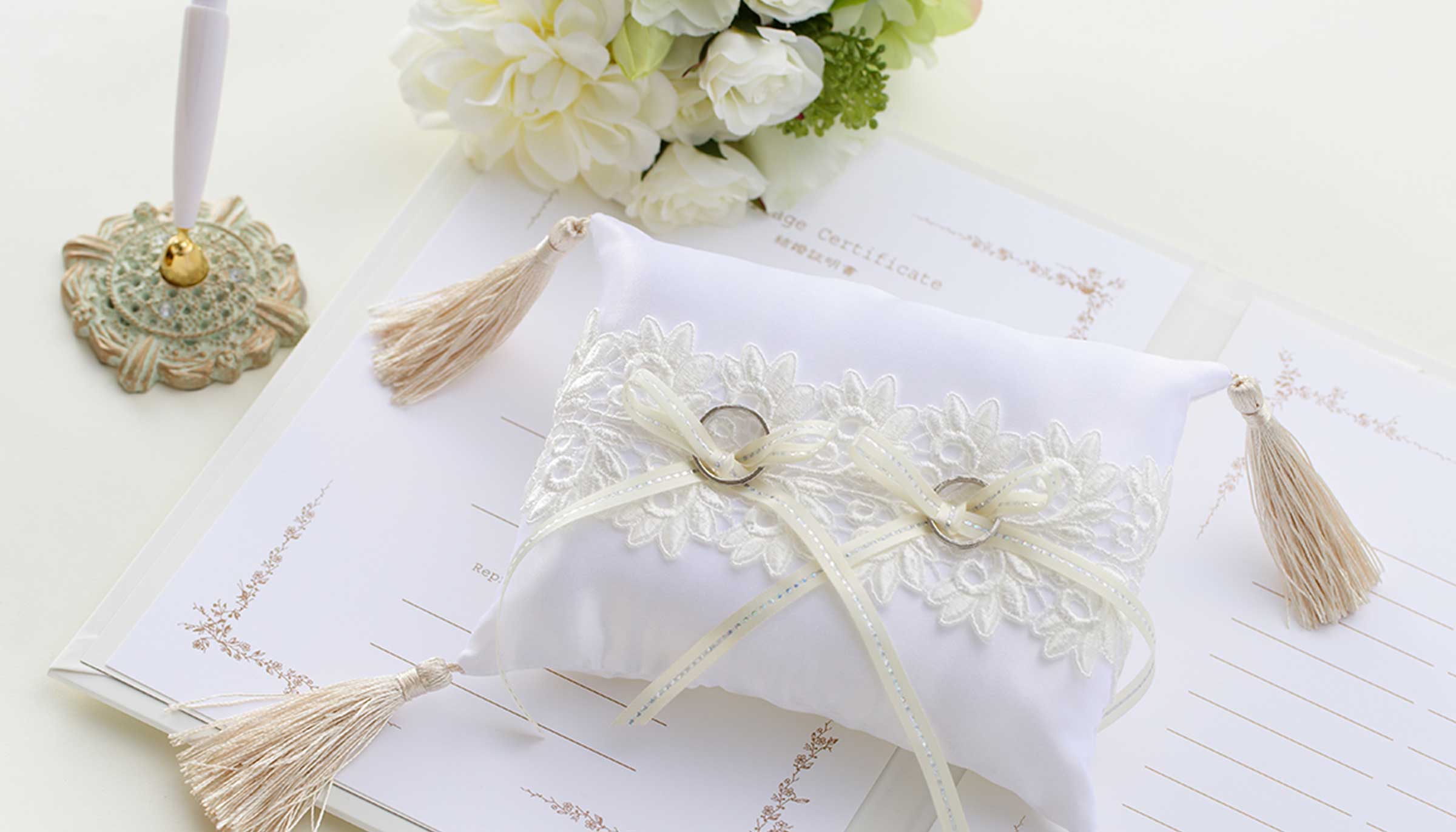 挙式の指輪交換がより特別な瞬間に。卒花の“こだわり”リングピローゼクシィ