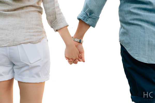 デートで手をつなぐ完全版 男性心理・女性のOKサイン・成功フレーズを徹底解説