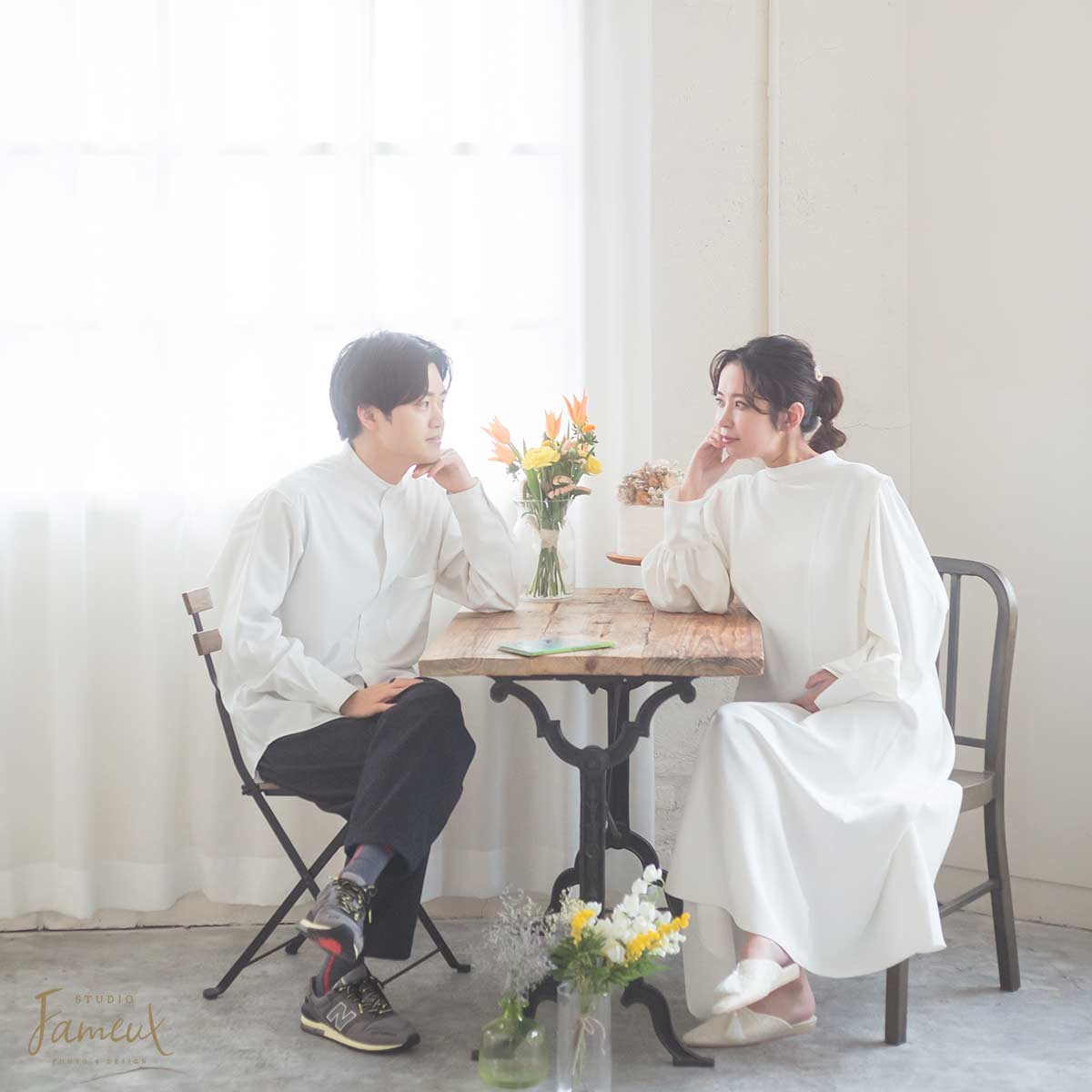 ファミリーフォトの衣装はどうする？服装選びのポイントやおしゃれに見えるリンクコーデを紹介前撮り写真＆結婚式のムービー撮影 PICNIKOピクニコ