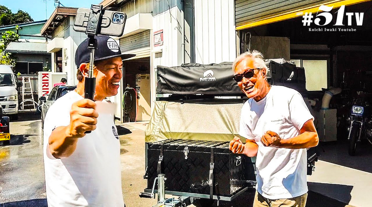 岩城滉一＆結城アンナ、4年ぶり帰国の長女と家族3ショット 「素敵なご家族」「どちらにも似てる」 1 2ねとらぼ