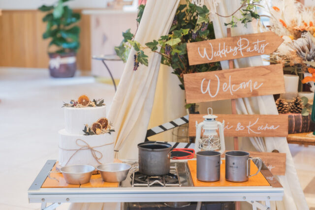 HAKU WEDDING キャンプ用テントが高砂に！！ロマンチックで温かいクリスマスのファミリーウェディングオリジナルウェディングのHAKU