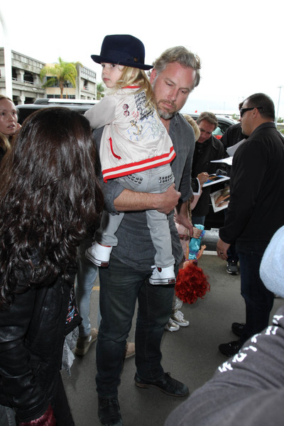 送料無料 ジェシカシンプソン Jessica Simpson 女の子用 キッズシューズ 子供靴 スリッパ Girls Slip-on