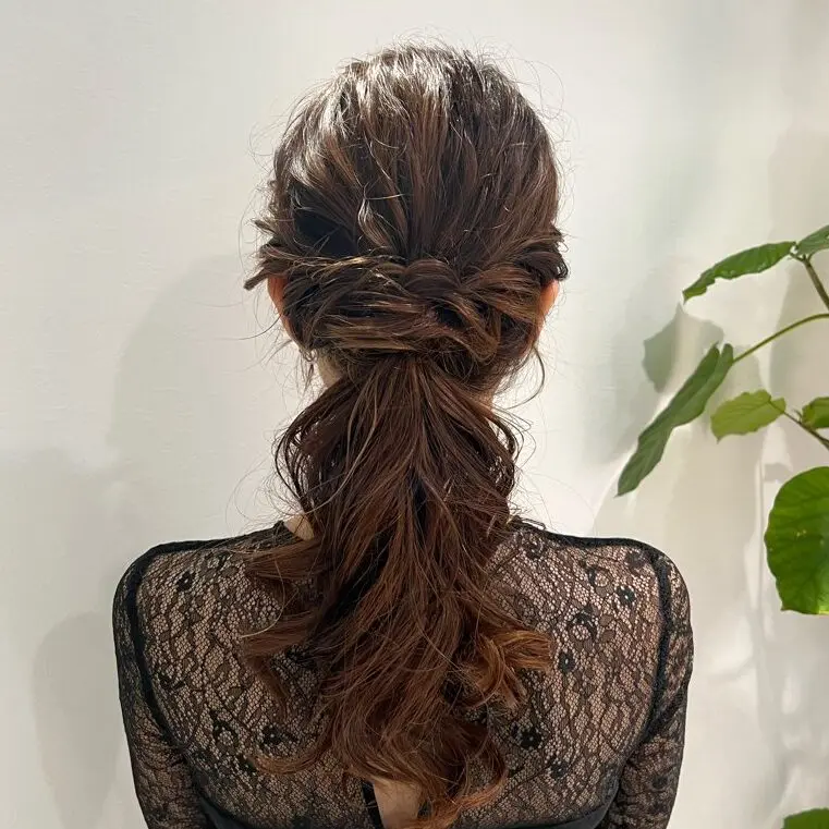 結婚式のお呼ばれにオススメ！ 編み下ろしアレンジヘアアレンジのお悩み解決ブログ