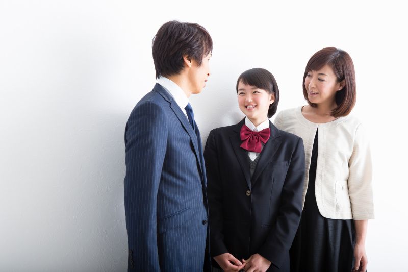 顔合わせ・結納の服装 完全ガイド～ふたり、親、兄弟姉妹お手本付き～ゼクシィ