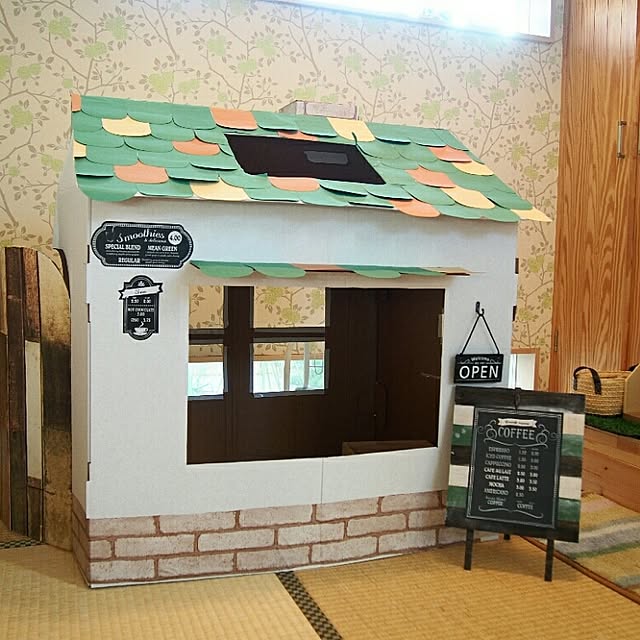 楽天市場環境に優しい 資材 子供 段ボールハウス ダンボールハウス 段ボール ダンボール 家 簡単組立 知育玩具 知育 茶 白キッズ キッズハウス屋内 窓付き おしゃれ かわいい可愛い 組み立て 段ボール製 日本メーカー : PaperStyle