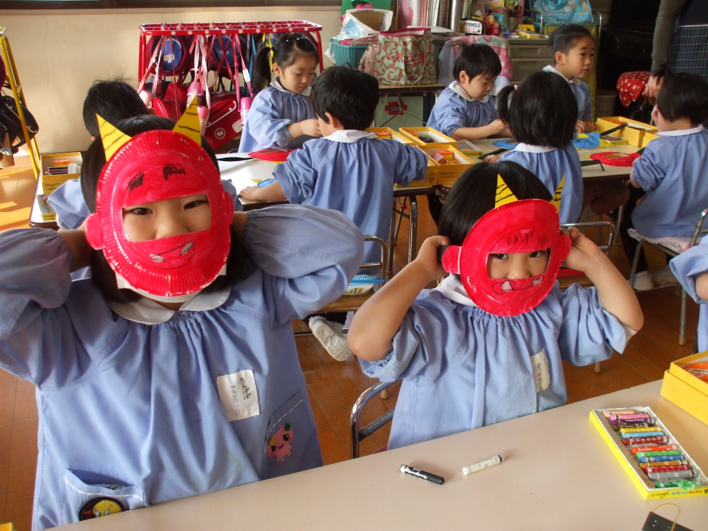 鬼のお面作り ～年中組便り～ 2022 1 26 水: 大手幼稚園ブログ